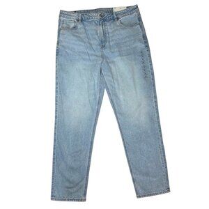 American Eagle Strigid Mom Jeans High Rise Light Wash Blue Breeze 16/33W NWT